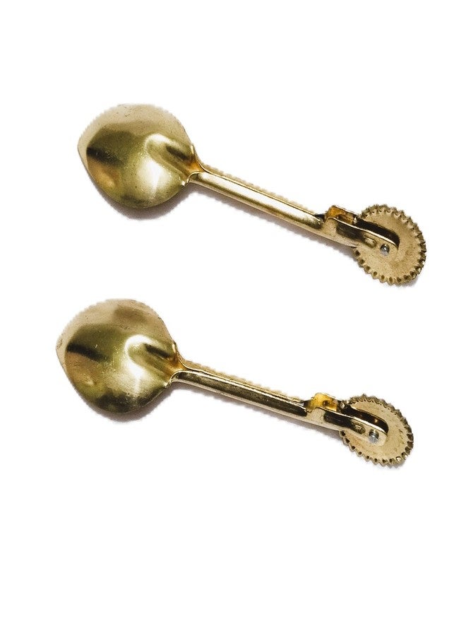 GS KITCHENWARE GS Brass Karanji Cutter Tool, Gujia/Shankarpali Cutter, 2 in 1 Brass Spoon with Cutter, Pack of 3. - Image 3